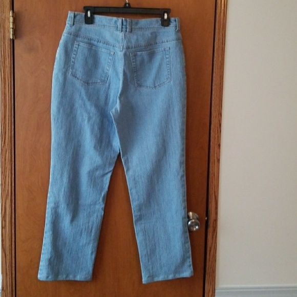 Jeans - Picture 2 of 2